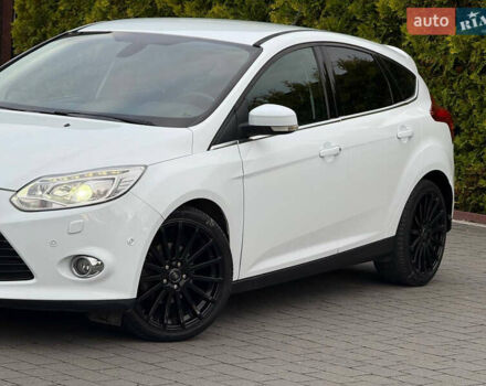 Белый Форд Фокус, объемом двигателя 1.6 л и пробегом 227 тыс. км за 8900 $, фото 7 на Automoto.ua