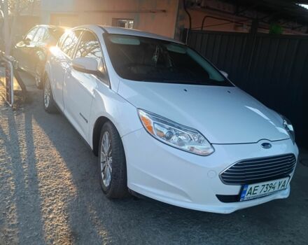 Білий Форд Фокус, об'ємом двигуна 0 л та пробігом 120 тис. км за 6500 $, фото 1 на Automoto.ua