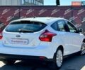 Белый Форд Фокус, объемом двигателя 1 л и пробегом 172 тыс. км за 6000 $, фото 6 на Automoto.ua