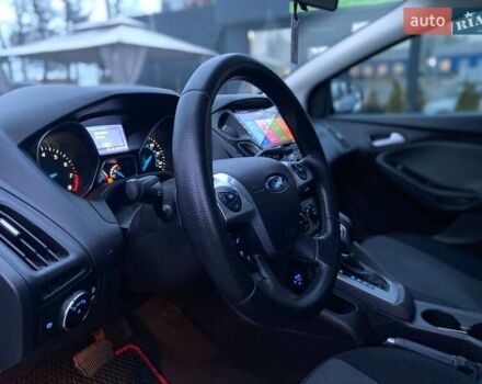 Белый Форд Фокус, объемом двигателя 2 л и пробегом 226 тыс. км за 6990 $, фото 16 на Automoto.ua
