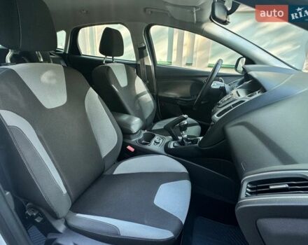 Білий Форд Фокус, об'ємом двигуна 1 л та пробігом 196 тис. км за 6100 $, фото 13 на Automoto.ua