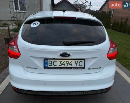Белый Форд Фокус, объемом двигателя 0 л и пробегом 132 тыс. км за 6700 $, фото 7 на Automoto.ua