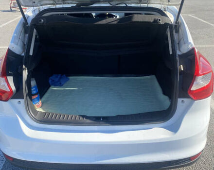 Білий Форд Фокус, об'ємом двигуна 1.6 л та пробігом 199 тис. км за 7500 $, фото 15 на Automoto.ua