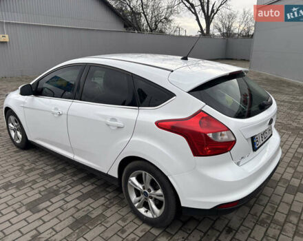 Білий Форд Фокус, об'ємом двигуна 1 л та пробігом 160 тис. км за 5990 $, фото 5 на Automoto.ua