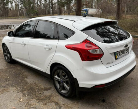 Белый Форд Фокус, объемом двигателя 1 л и пробегом 104 тыс. км за 7200 $, фото 5 на Automoto.ua