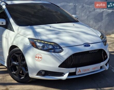 Белый Форд Фокус, объемом двигателя 2 л и пробегом 164 тыс. км за 9490 $, фото 18 на Automoto.ua