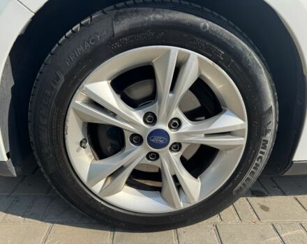 Белый Форд Фокус, объемом двигателя 1 л и пробегом 228 тыс. км за 6000 $, фото 13 на Automoto.ua