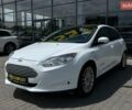 Белый Форд Фокус, объемом двигателя 0 л и пробегом 170 тыс. км за 8400 $, фото 2 на Automoto.ua