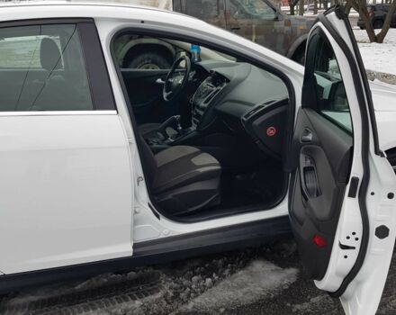 Білий Форд Фокус, об'ємом двигуна 1 л та пробігом 120 тис. км за 6500 $, фото 11 на Automoto.ua