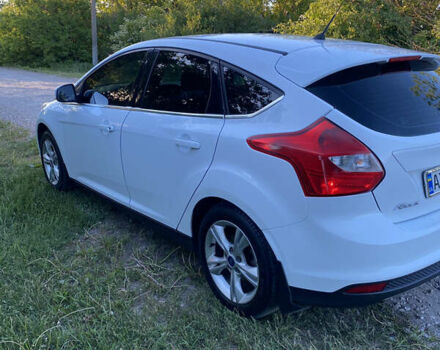 Белый Форд Фокус, объемом двигателя 1 л и пробегом 170 тыс. км за 6800 $, фото 6 на Automoto.ua