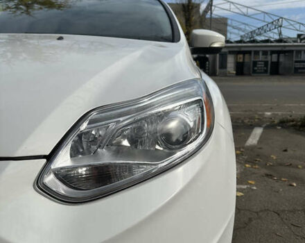 Белый Форд Фокус, объемом двигателя 0 л и пробегом 100 тыс. км за 8500 $, фото 12 на Automoto.ua