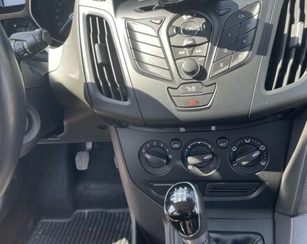 Форд Фокус 2013 в Харькове на Automoto.ua Белый Форд Фокус, объемом двигателя 1.6 л и пробегом 122 тыс. км за 7300 $, фото 4 на Automoto.ua