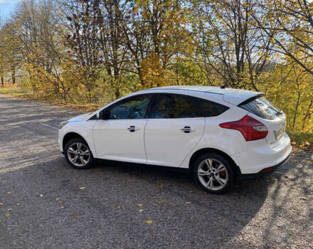 Форд Фокус 2013 в Белой Церкве на Automoto.ua Белый Форд Фокус, объемом двигателя 1 л и пробегом 188 тыс. км за 5699 $, фото 9 на Automoto.ua