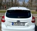 Форд Фокус 2013 в Киеве на Automoto.ua Белый Форд Фокус, объемом двигателя 1 л и пробегом 152 тыс. км за 6500 $, фото 2 на Automoto.ua