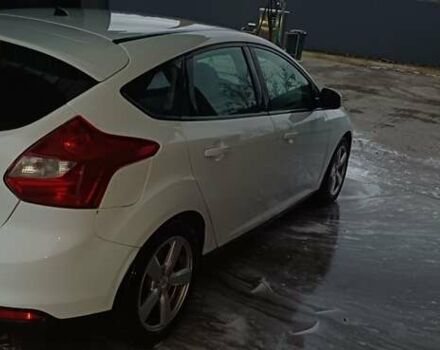 Білий Форд Фокус, об'ємом двигуна 1 л та пробігом 285 тис. км за 6400 $, фото 3 на Automoto.ua