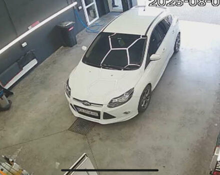 Белый Форд Фокус, объемом двигателя 1.6 л и пробегом 219 тыс. км за 10000 $, фото 21 на Automoto.ua