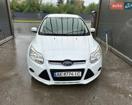 Білий Форд Фокус, об'ємом двигуна 1 л та пробігом 153 тис. км за 5500 $, фото 2 на Automoto.ua