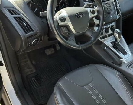 Белый Форд Фокус, объемом двигателя 2 л и пробегом 161 тыс. км за 8900 $, фото 7 на Automoto.ua