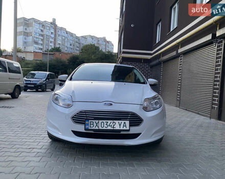 Білий Форд Фокус, об'ємом двигуна 0 л та пробігом 117 тис. км за 7900 $, фото 14 на Automoto.ua