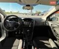 Белый Форд Фокус, объемом двигателя 1 л и пробегом 61 тыс. км за 7000 $, фото 9 на Automoto.ua