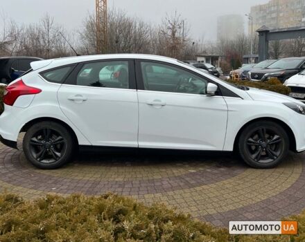 Белый Форд Фокус, объемом двигателя 1 л и пробегом 232 тыс. км за 5700 $, фото 7 на Automoto.ua