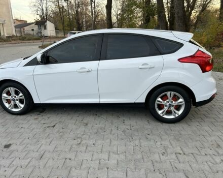 Белый Форд Фокус, объемом двигателя 2 л и пробегом 306 тыс. км за 6850 $, фото 1 на Automoto.ua