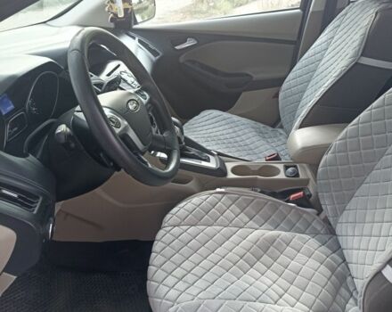 Белый Форд Фокус, объемом двигателя 2 л и пробегом 180 тыс. км за 7500 $, фото 5 на Automoto.ua