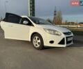 Белый Форд Фокус, объемом двигателя 1.6 л и пробегом 235 тыс. км за 8600 $, фото 1 на Automoto.ua