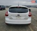 Білий Форд Фокус, об'ємом двигуна 2 л та пробігом 60 тис. км за 500 $, фото 5 на Automoto.ua