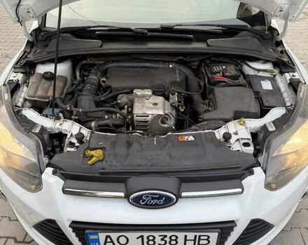 Белый Форд Фокус, объемом двигателя 1 л и пробегом 163 тыс. км за 5900 $, фото 14 на Automoto.ua