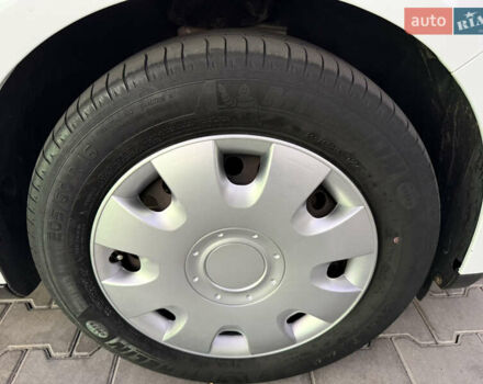 Форд Фокус 2014 в Одессе на Automoto.ua Белый Форд Фокус, объемом двигателя 1 л и пробегом 111 тыс. км за 5400 $, фото 13 на Automoto.ua