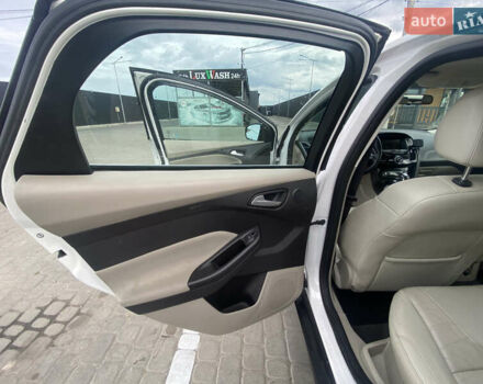 Белый Форд Фокус, объемом двигателя 0 л и пробегом 58 тыс. км за 8500 $, фото 13 на Automoto.ua