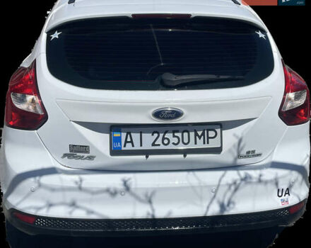 Форд Фокус 2014 в Хмельницком на Automoto.ua Белый Форд Фокус, объемом двигателя 2 л и пробегом 206 тыс. км за 7999 $, фото 5 на Automoto.ua