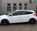 Білий Форд Фокус, об'ємом двигуна 1 л та пробігом 162 тис. км за 8000 $, фото 2 на Automoto.ua