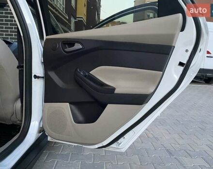 Белый Форд Фокус, объемом двигателя 0 л и пробегом 118 тыс. км за 7400 $, фото 11 на Automoto.ua