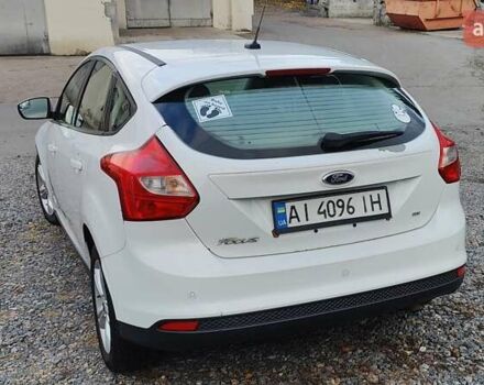 Форд Фокус 2014 в Киеве на Automoto.ua Белый Форд Фокус, объемом двигателя 2 л и пробегом 208 тыс. км за 5500 $, фото 2 на Automoto.ua