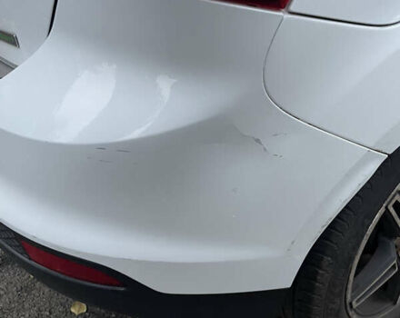 Белый Форд Фокус, объемом двигателя 1 л и пробегом 164 тыс. км за 5850 $, фото 11 на Automoto.ua