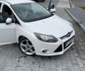 Форд Фокус 2014 в Золочев на Automoto.ua Белый Форд Фокус, объемом двигателя 2 л и пробегом 146 тыс. км за 8399 $, фото 6 на Automoto.ua