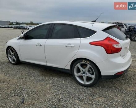 Білий Форд Фокус, об'ємом двигуна 2 л та пробігом 60 тис. км за 500 $, фото 1 на Automoto.ua