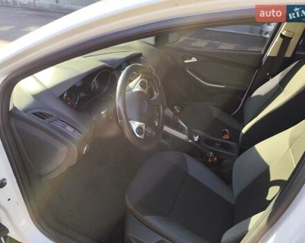Білий Форд Фокус, об'ємом двигуна 1 л та пробігом 254 тис. км за 7300 $, фото 2 на Automoto.ua