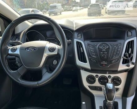 Белый Форд Фокус, объемом двигателя 2 л и пробегом 161 тыс. км за 8900 $, фото 15 на Automoto.ua