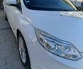 Белый Форд Фокус, объемом двигателя 0 л и пробегом 88 тыс. км за 7500 $, фото 3 на Automoto.ua