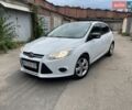 Белый Форд Фокус, объемом двигателя 2 л и пробегом 228 тыс. км за 7200 $, фото 1 на Automoto.ua