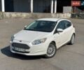 Білий Форд Фокус, об'ємом двигуна 0 л та пробігом 140 тис. км за 5900 $, фото 1 на Automoto.ua