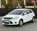 Форд Фокус 2014 в Одессе на Automoto.ua Белый Форд Фокус, объемом двигателя 1 л и пробегом 111 тыс. км за 5400 $, фото 2 на Automoto.ua