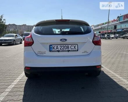 Белый Форд Фокус, объемом двигателя 2 л и пробегом 161 тыс. км за 8900 $, фото 3 на Automoto.ua