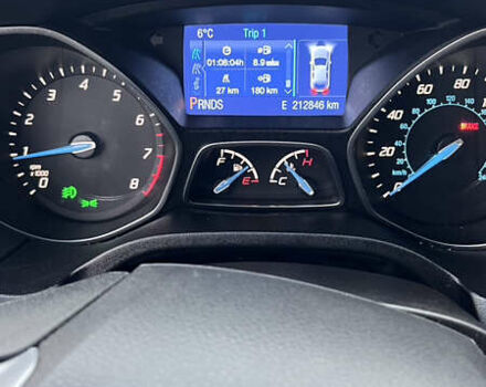 Белый Форд Фокус, объемом двигателя 2 л и пробегом 212 тыс. км за 8000 $, фото 12 на Automoto.ua