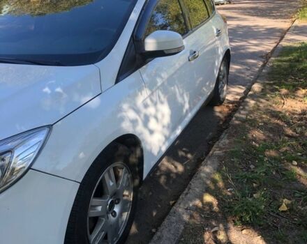 Белый Форд Фокус, объемом двигателя 1 л и пробегом 175 тыс. км за 5899 $, фото 1 на Automoto.ua