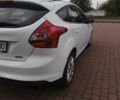 Форд Фокус 2014 в Каменское - Днепродзержинск на Automoto.ua Белый Форд Фокус, объемом двигателя 1 л и пробегом 142 тыс. км за 7800 $, фото 5 на Automoto.ua