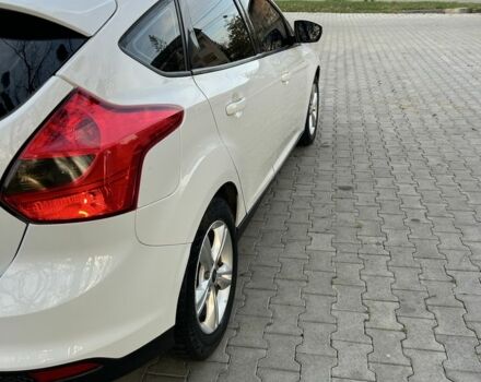 Белый Форд Фокус, объемом двигателя 2 л и пробегом 306 тыс. км за 6850 $, фото 3 на Automoto.ua